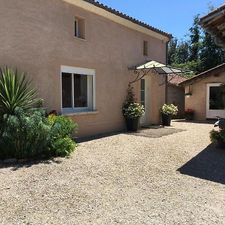 Location Chambres D'Hotes Clodeguy No 2 Saint-Sylvestre-sur-Lot Exterior photo